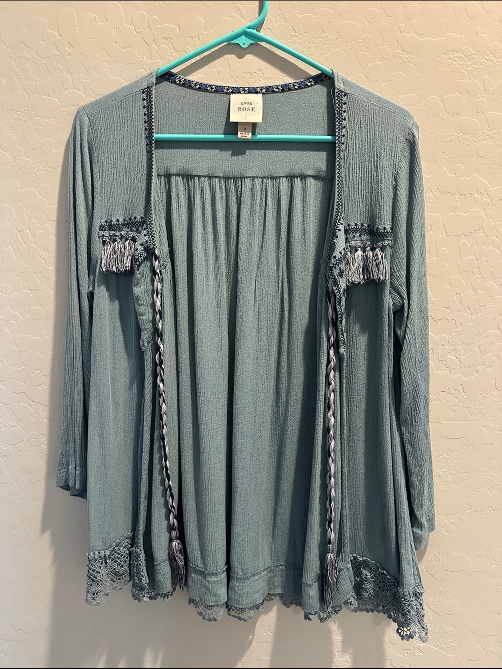 Knox Rose Light Sage Green Women's Top size S